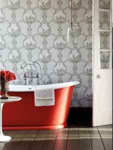 Interior Designer Sophie Robinson discusses and advises on wallpaper in the bathroom. Whether an accent wall or all four walls the result can be quirky yet modern look. Choose a bold design for maximum impact #sophierobinson #bathrooms #wallpaper