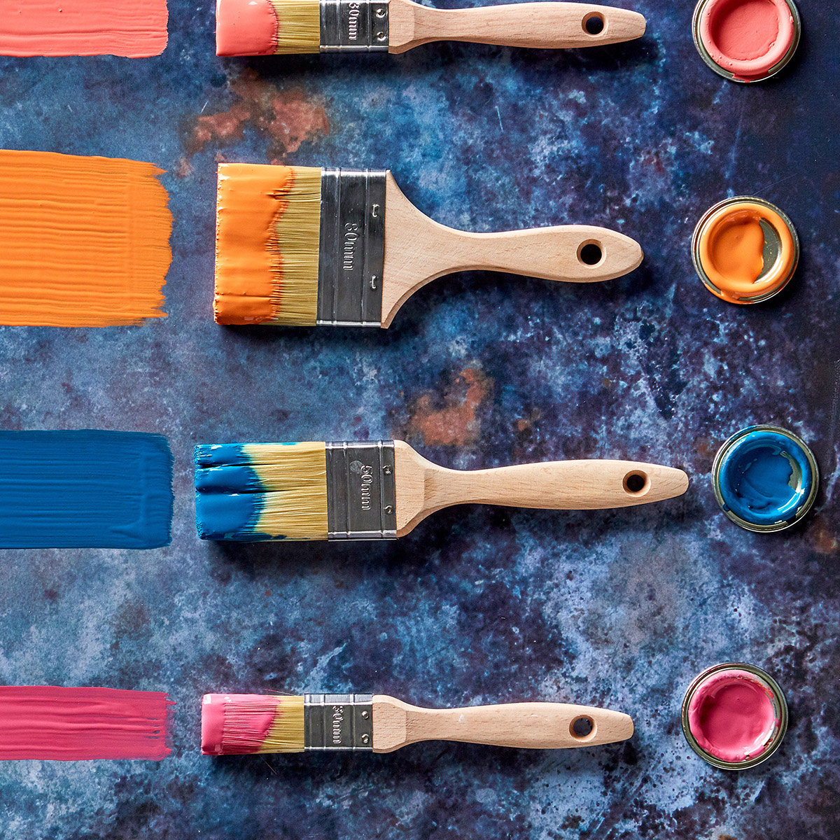 Find out more about colour combining and know what paint to to use where in a scheme. Find out more with Sophie Robinson as she looks at using the colour wheel as a guide. #colourwheel #colourcombining #sophierobinson